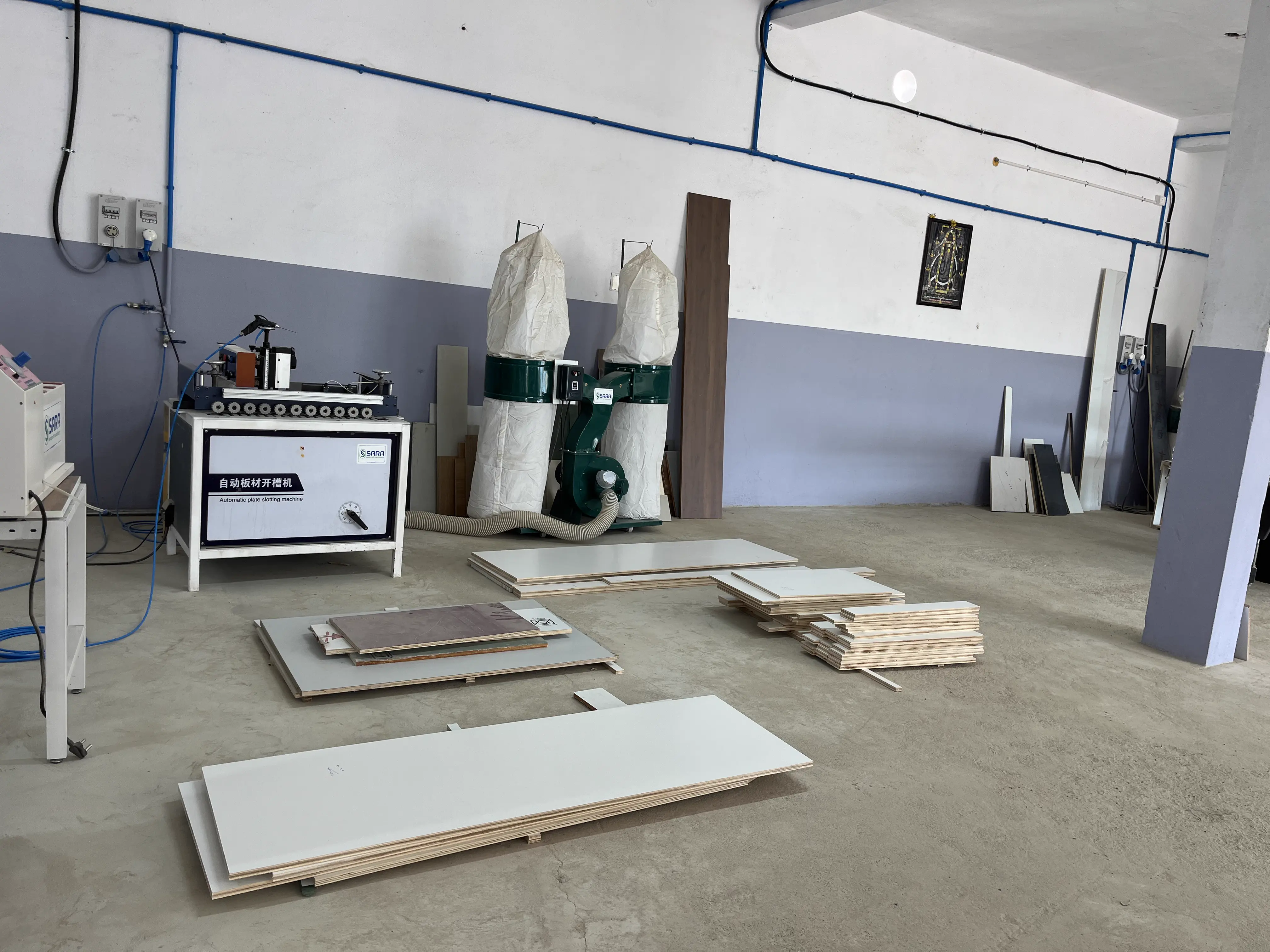 Automatic Plate Slotting Machine